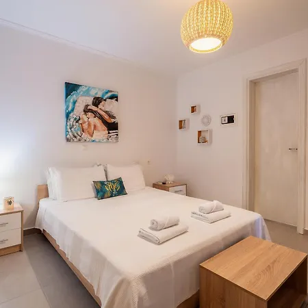 Stefanias Apartment Néos Marmarás