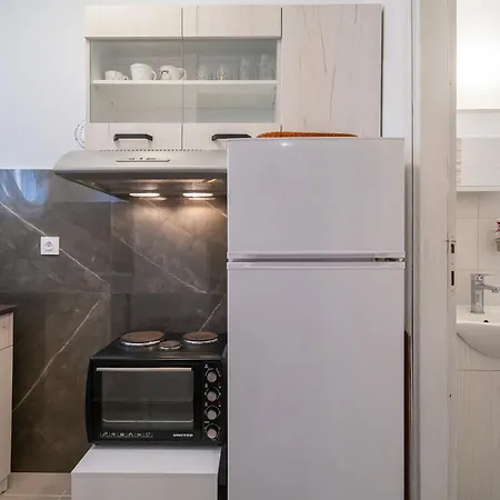 Apartament Stefanias
