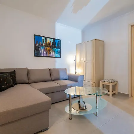 Stefanias Apartament