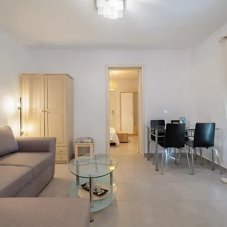 Stefanias Apartament Neos Marmaras