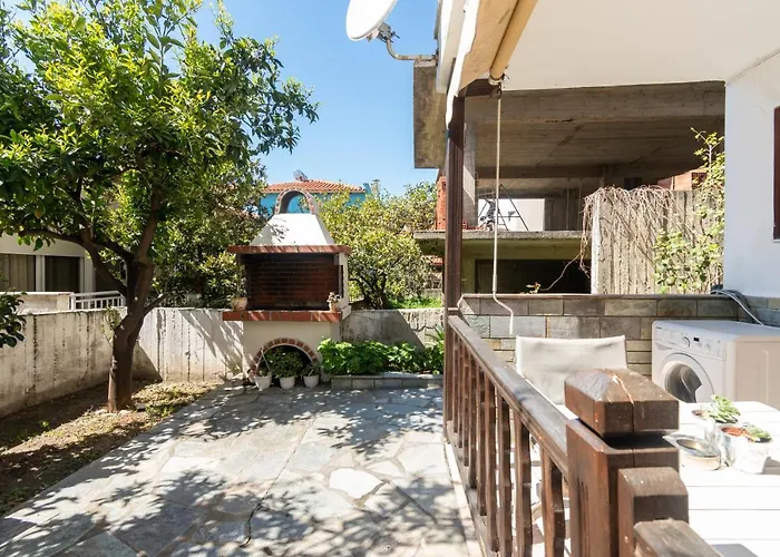 Stefanias Neos Marmaras