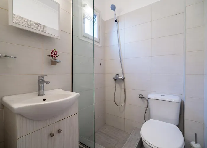 Stefanias Neos Marmaras